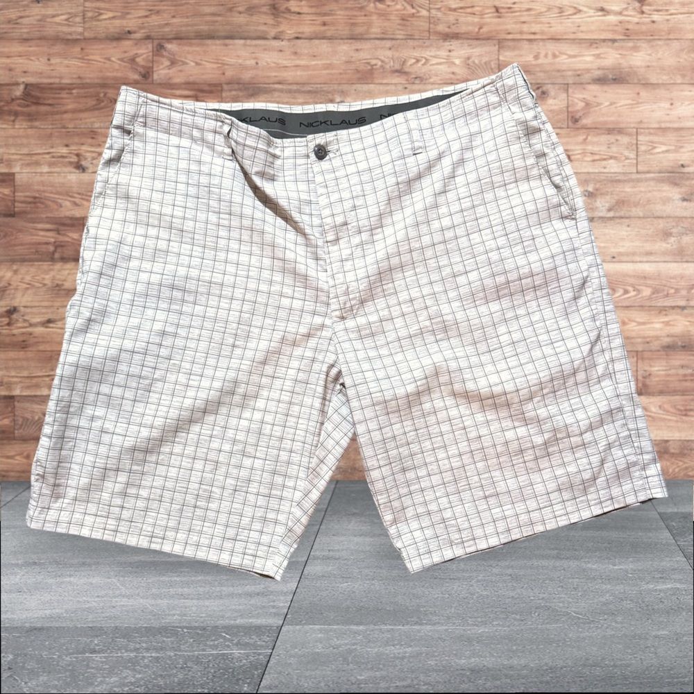 MENS  NICKLAUS GOLF SHORTS